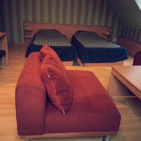 Family Hotel Kredo Сливен Экстерьер фото