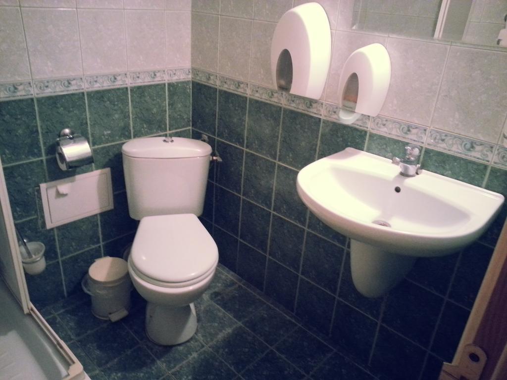 Family Hotel Kredo Сливен Номер фото
